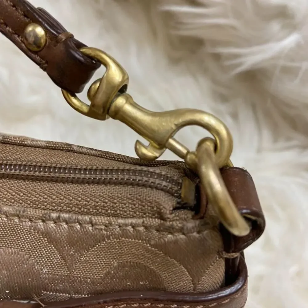 Coach Shoulder Bag